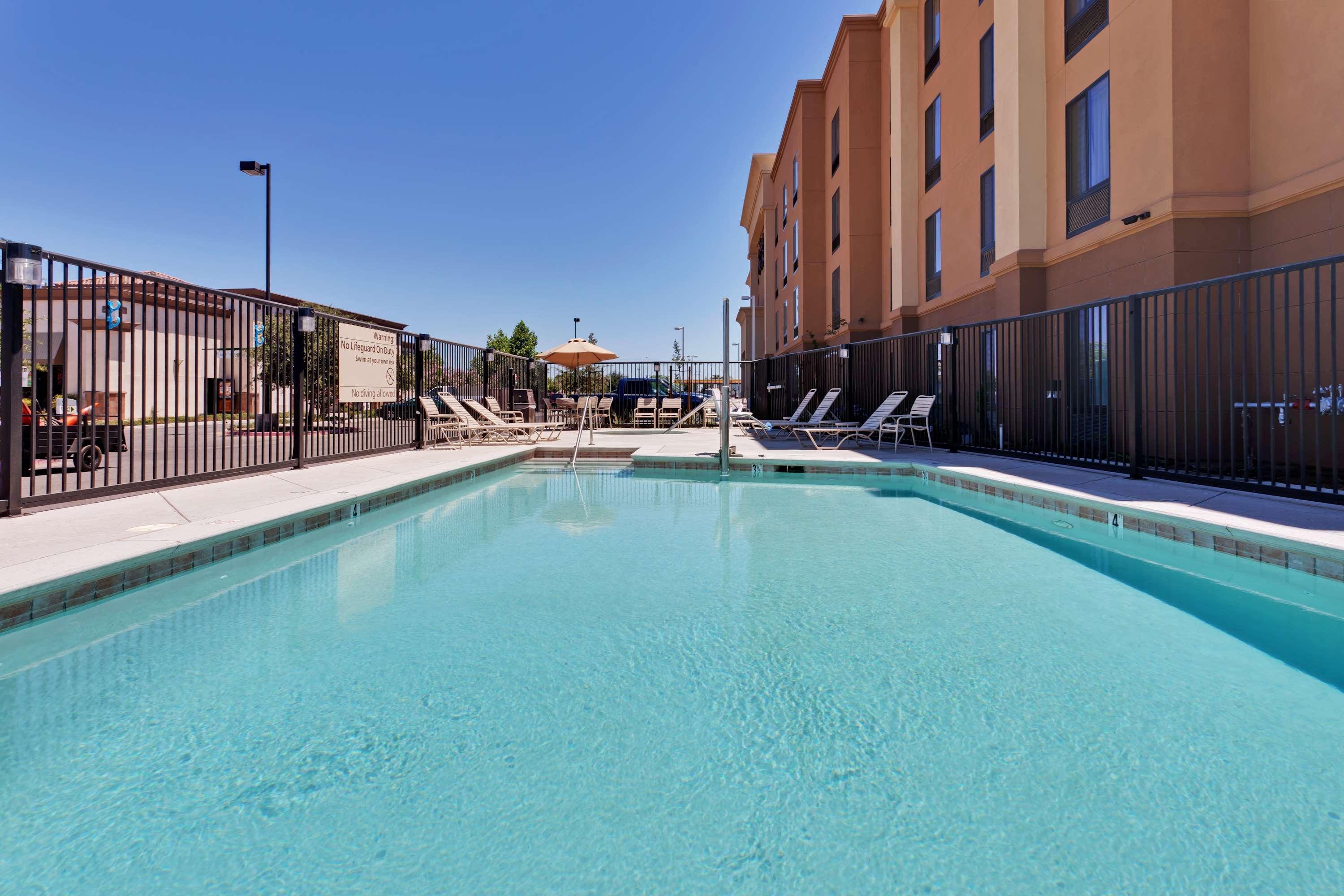 Hampton Inn & Suites Fresno - Northwest Herndon Kemudahan gambar
